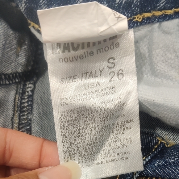 Machine Brand Distressed Jean Shorts - Picture 3 of 3